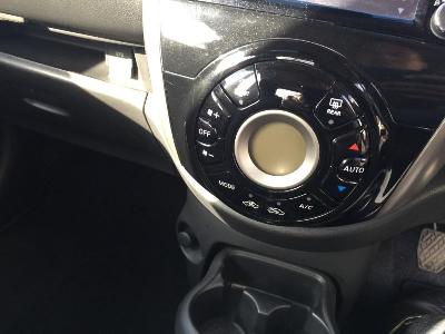  2013 Nissan Micra Acenta 5dr thumb 11
