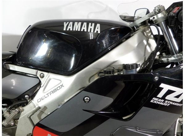  1992 Yamaha TZR250 R  7