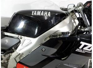  1992 Yamaha TZR250 R thumb 8