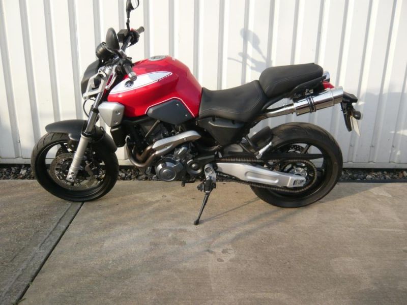  2009 Yamaha MT-03  1