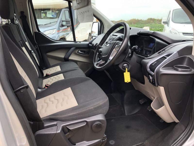  2017 Ford Transit Tourneo 310 5dr  8
