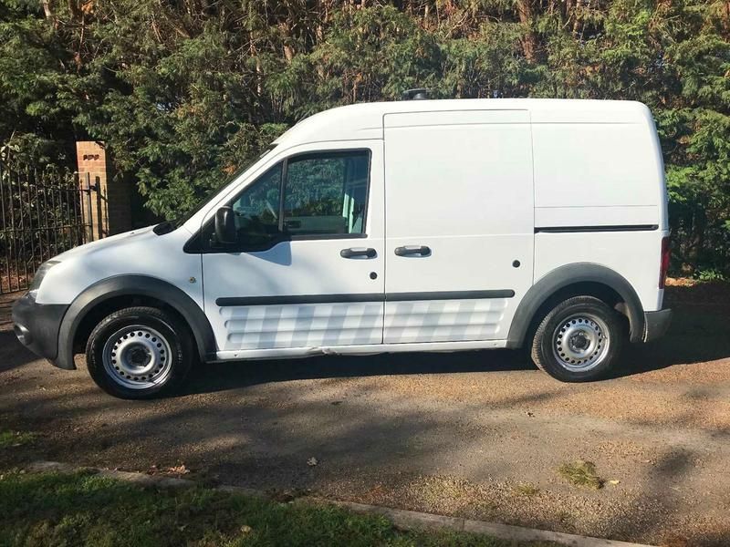  2012 Ford Transit Connect 1.8  3