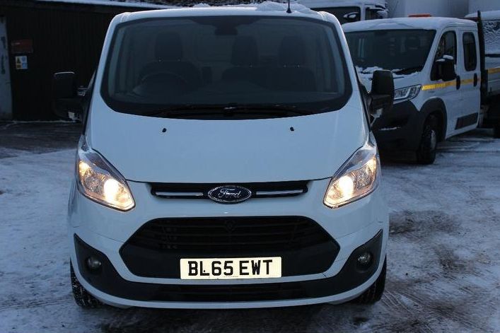  Ford Transit Custom 2.2 TDCi 290 L2H1 Trend Double Cab-in-Van 5dr  1