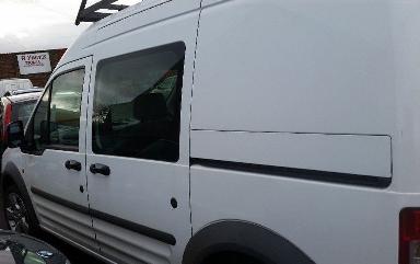  2009 Ford Transit Connect thumb 2