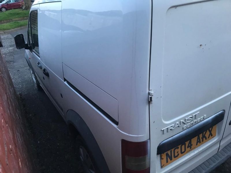  2004 Ford Transit Connect  4