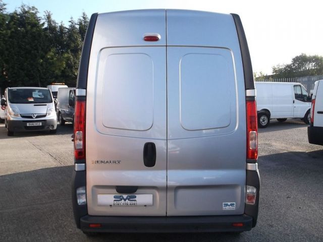  2010 Renault Trafic 2.0 DCI  2