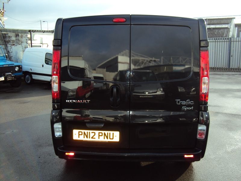 2012 Renault Trafic 2.0dCi  2