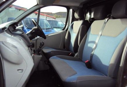  2012 Renault Trafic 2.0dCi  5