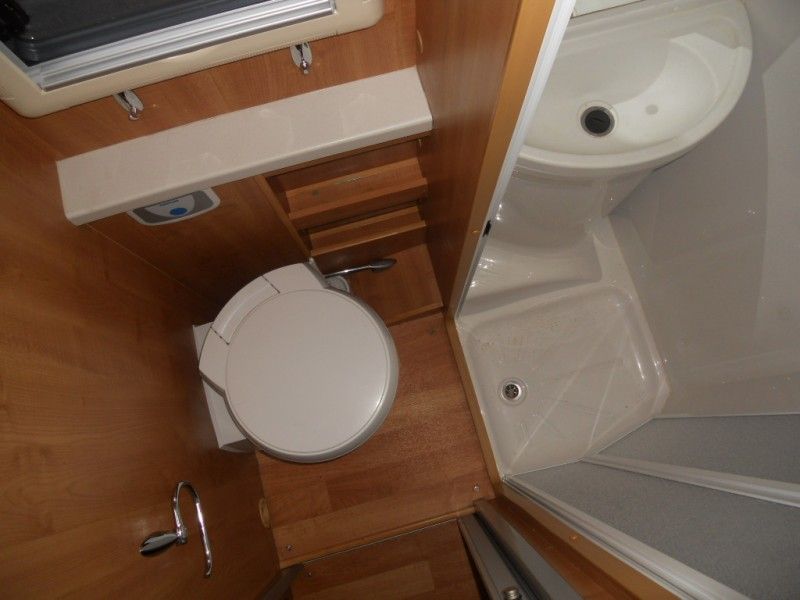  2009 Auto-trail Excel 640 G  5