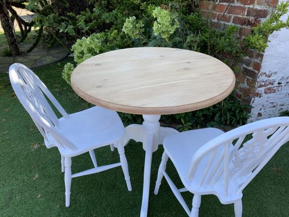 Shabby chic farmhouse pine dining table and x2 chairs  0