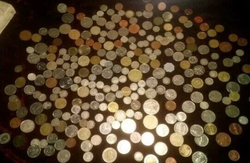 Several Dozen Coins From Various Worldwide Countries. Some Rare & Antique Ones. thumb-349
