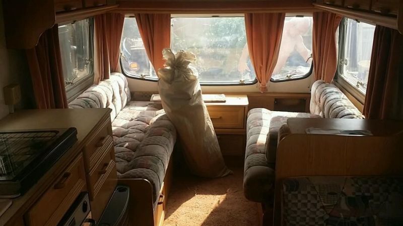  1996 4 berth Avondale corfu touring caravan  3