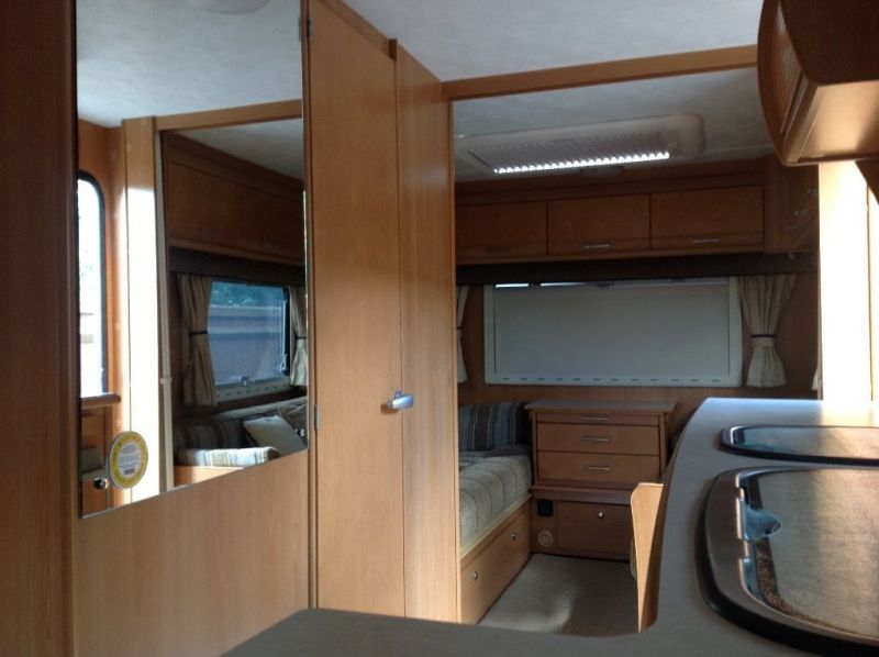  2007 Compass Raylle 636 Twin Axle  6