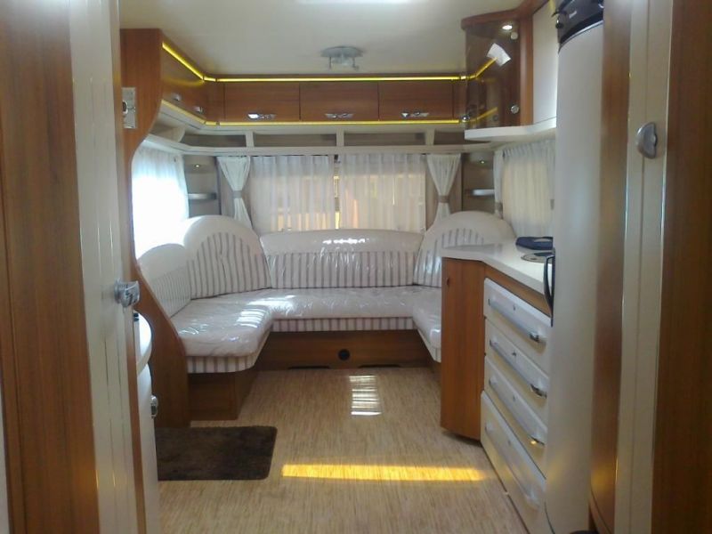  2012 Hobby caravan 650 premium ( ) island bed  3