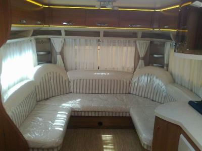 2012 Hobby caravan 650 premium ( ) island bed thumb-39406