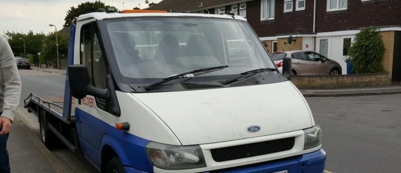  2003 Ford transit recovery truck  3