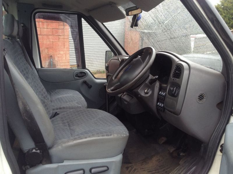  2002 Ford Transit Recovery  8
