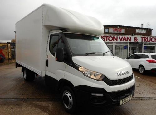  Iveco Daily 2.3 TD 35C13 LWB DriveAway Luton 2dr  0