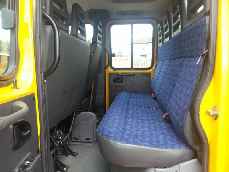  2004 Iveco Daily recovery / plant 54 plate 65 c 15 7 seats 60k  5