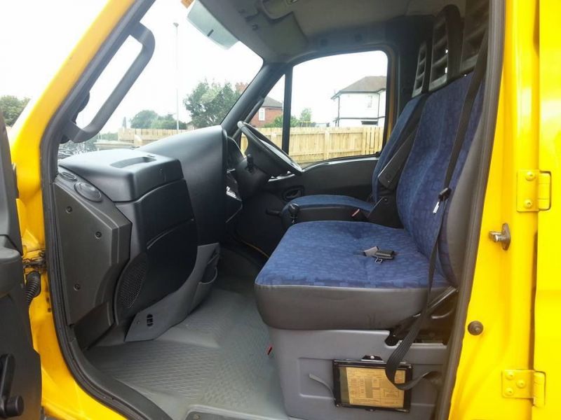  2004 Iveco Daily recovery / plant 54 plate 65 c 15 7 seats 60k  4