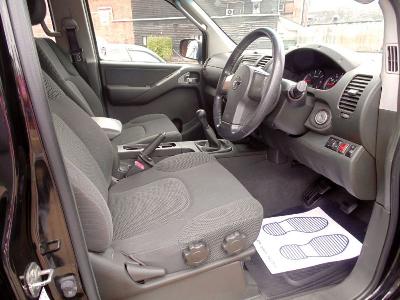  2007 Nissan Navara 2.5 dCi King Cab SE 4dr thumb 7