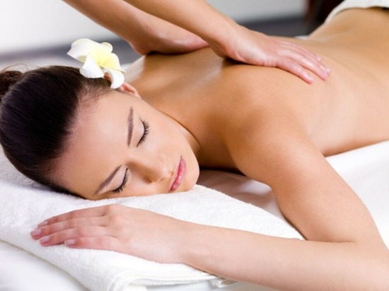 Holistic Therapy Studio - Relaxation, Sports or Aromatherapy Massage  2