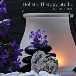 Holistic Therapy Studio - Relaxation, Sports or Aromatherapy Massage
