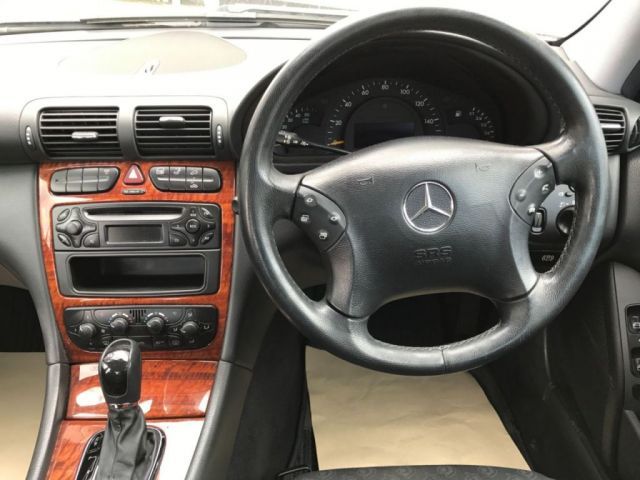  2003 Mercedes-Benz 2.1 C220 CDI SE 4d  7