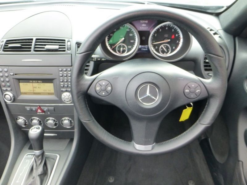  2009 Mercedes SLK200  8