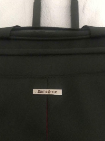 Samsonite Business Traveller Bag Good as New  2