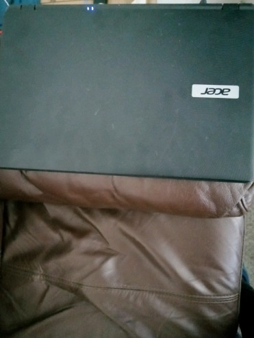 Acer Laptop  0