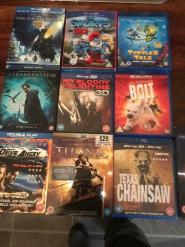 Samsung 3D Blue Ray Player Glasses and 10 Films  2