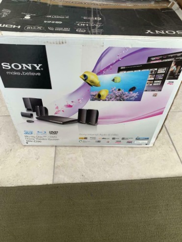 Sony Blue-Ray Theatre System  2