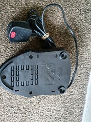 Black and Decker 12V Battery Charger thumb-44151