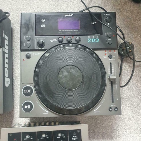 DJ Decks Equipment  5