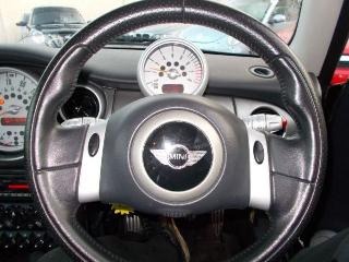  2003 MINI Hatch Cooper S 1.6 3d thumb 8