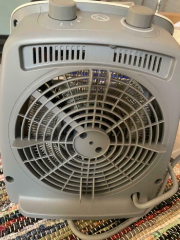 Fan Heater with Cool Air Facility  1