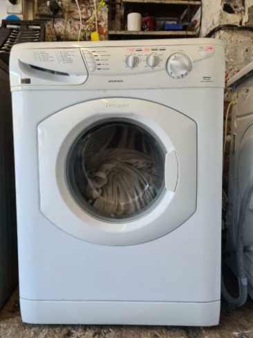 Hotpoint 7Kg Washing Machine  0