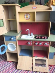Little Tikes Wooden Kitchen with Accessories thumb 2