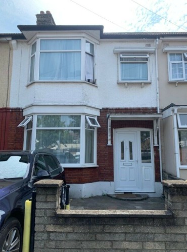 Spacious 3 Bedroom House To Let In The Heart Of Ilford