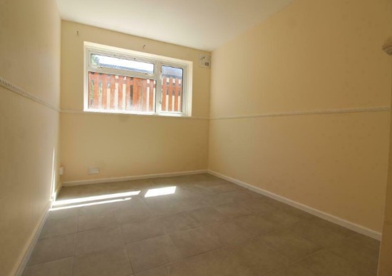 3 Bedroom House in Nether Priors, Basildon, SS14  6