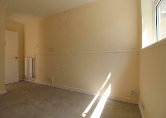 3 Bedroom House in Nether Priors, Basildon, SS14  7