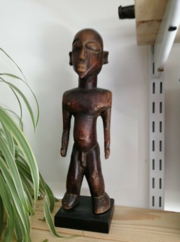 African Antique Wanted, Masks, Statues and etc  0