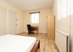 Double Room To Rent