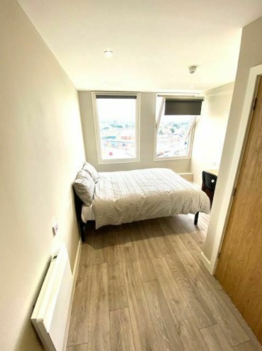 1 Bedroom in Campbell House  1