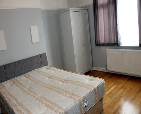 Fully Furnished Ground Floor Double Room to Rent  2