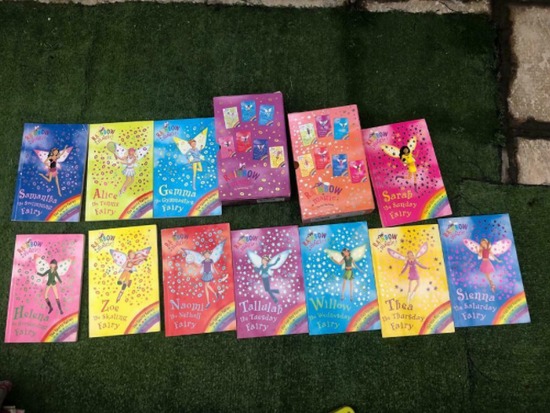 Rainbow Magic Fashion Fairies Collection 28 Books  3