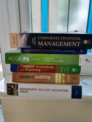Accounting and Finance Text Books  0