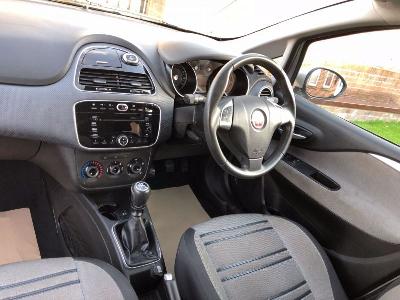  2011 Fiat Punto Evo 1.4 5dr thumb 8