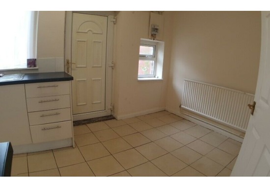 New! Beautiful, New 2 Bed House to Let on William Street  1